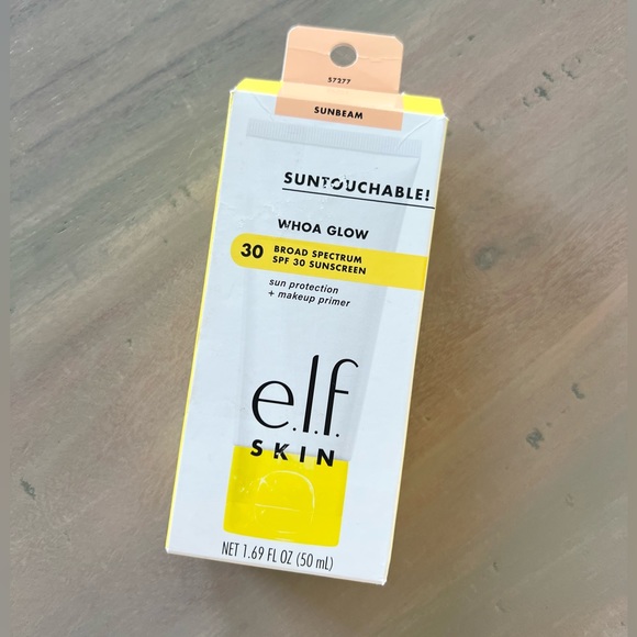 🆕 E.L.F. Suntouchable! Whoa Glow SPF 30. Color: Sunbeam. NWT. NIB. - Picture 8 of 13